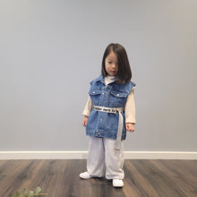 Load image into Gallery viewer, Lettering Belt