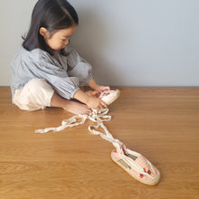 Load image into Gallery viewer, Plum shoes