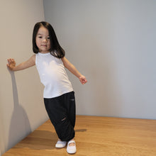 Load image into Gallery viewer, Shocky Sleeveless Top