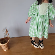 Load image into Gallery viewer, Plum shoes