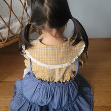 Load image into Gallery viewer, Adela Blouse