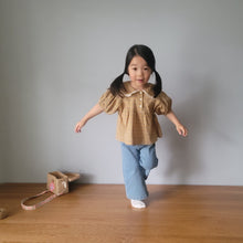 Load image into Gallery viewer, Adela Blouse