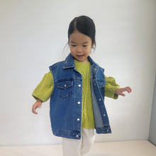 Load image into Gallery viewer, Overfit Denim Vest