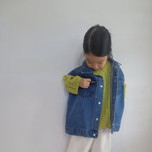 Load image into Gallery viewer, Overfit Denim Vest