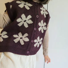 Load image into Gallery viewer, Byeats Knit Vest
