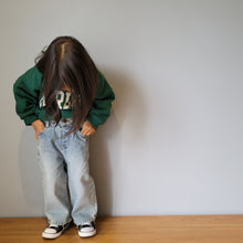 Load image into Gallery viewer, Wide Leg Jeans