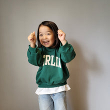 Load image into Gallery viewer, Berlin Sweatshirt