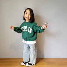 Load image into Gallery viewer, Berlin Sweatshirt