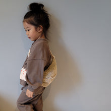 Load image into Gallery viewer, Karit Dumble Hip Sack