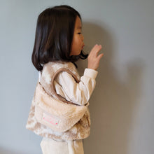 Load image into Gallery viewer, Karit Dumble Hip Sack