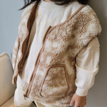 Load image into Gallery viewer, Chet Dumble Vest