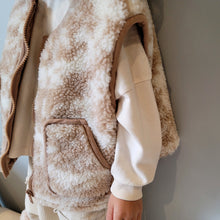 Load image into Gallery viewer, Chet Dumble Vest