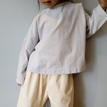 Load image into Gallery viewer, Biscuit Pullover