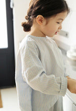 Load image into Gallery viewer, Biscuit Pullover