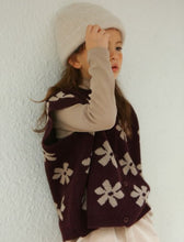 Load image into Gallery viewer, Byeats Knit Vest
