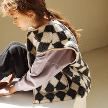 Load image into Gallery viewer, Chet Dumble Vest