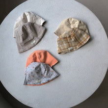 Load image into Gallery viewer, Bobo Double-Sided Bucket Hat