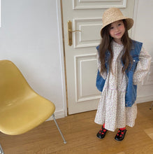 Load image into Gallery viewer, Overfit Denim Vest