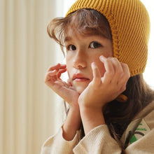 Load image into Gallery viewer, Lao Knit Bonnet