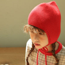 Load image into Gallery viewer, Lao Knit Bonnet
