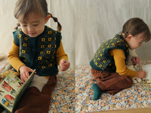 Load image into Gallery viewer, Marron Knit Vest