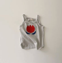 Load image into Gallery viewer, Tulip Sleeveless Top