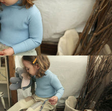 Load image into Gallery viewer, Verona Ribbed Turtleneck