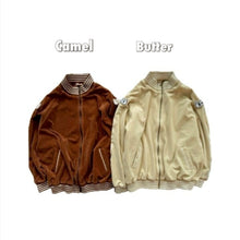 Load image into Gallery viewer, Beka  Corduroy Jacket
